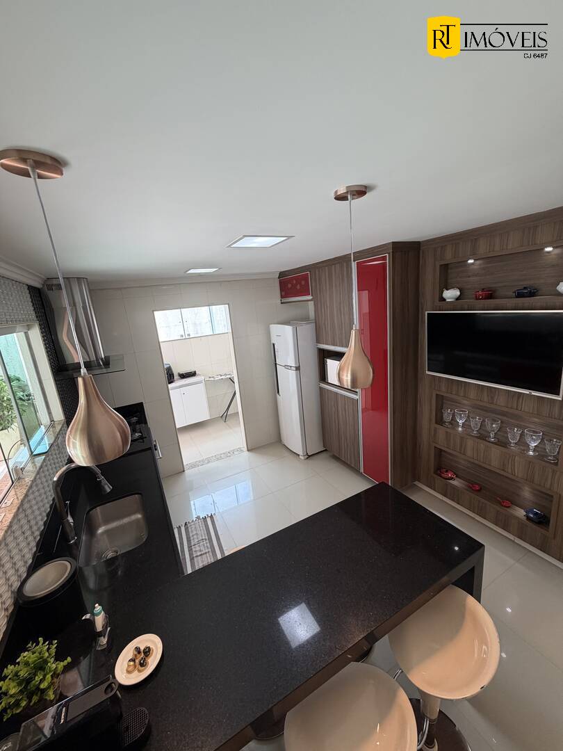 Casa, 3 quartos, 190 m² - Foto 7