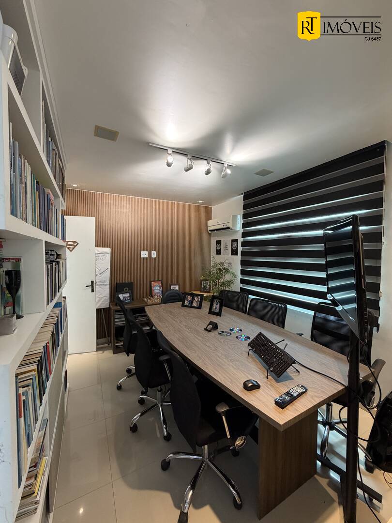 Casa, 3 quartos, 190 m² - Foto 14