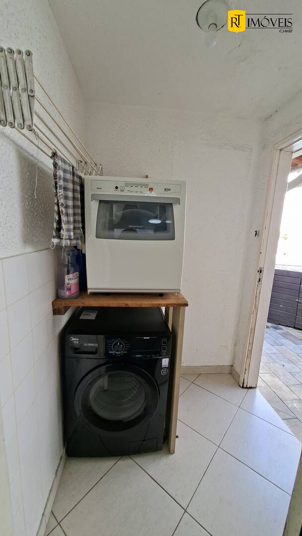 Casa, 3 quartos, 226 m² - Foto 17