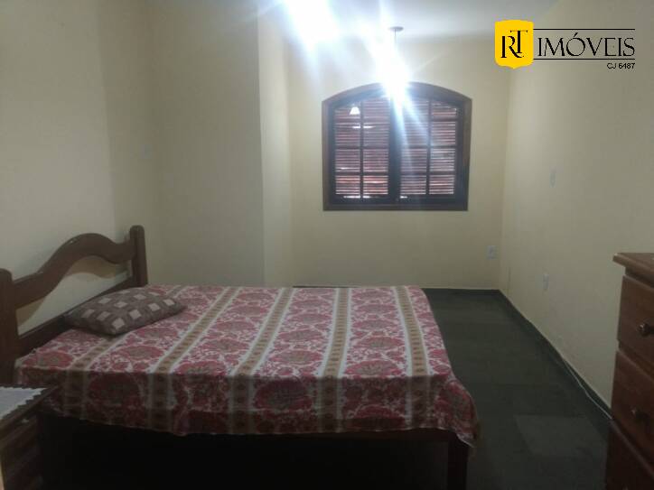Casa à venda com 4 quartos, 340m² - Foto 14