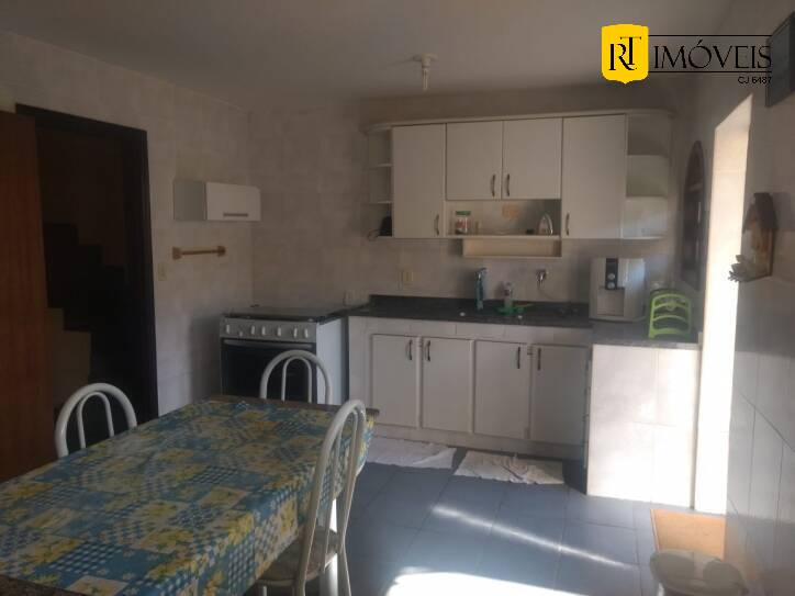 Casa à venda com 4 quartos, 340m² - Foto 18