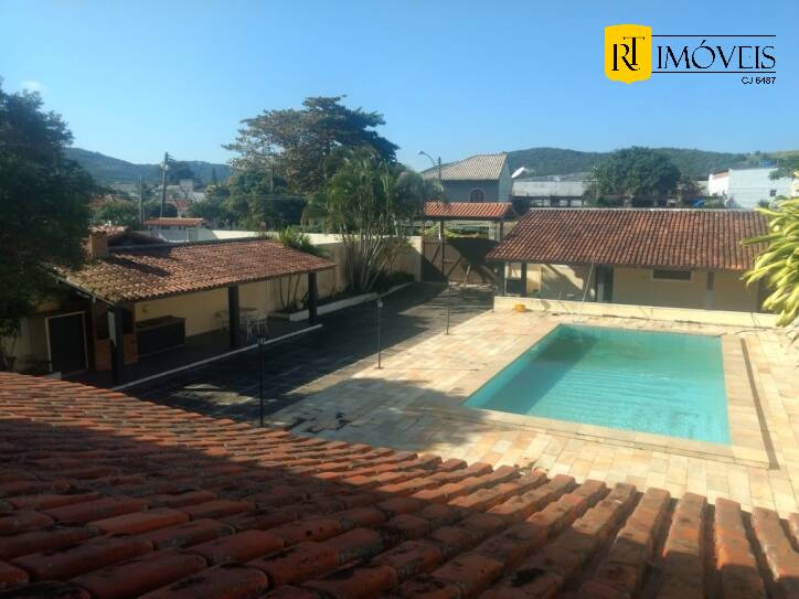 Casa à venda com 4 quartos, 340m² - Foto 24