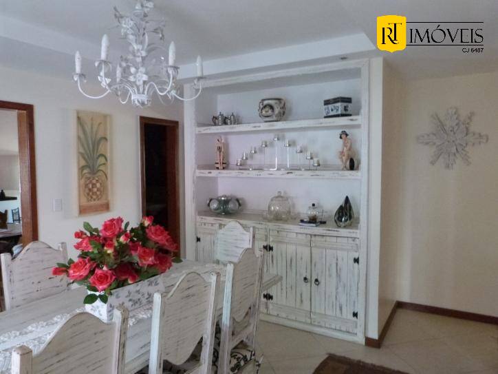 Casa de Condomínio para alugar com 7 quartos, 600m² - Foto 21