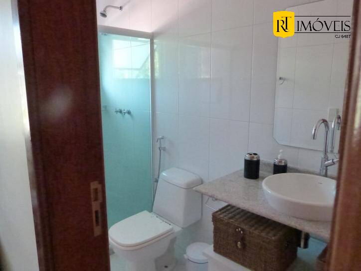 Casa de Condomínio para alugar com 7 quartos, 600m² - Foto 26