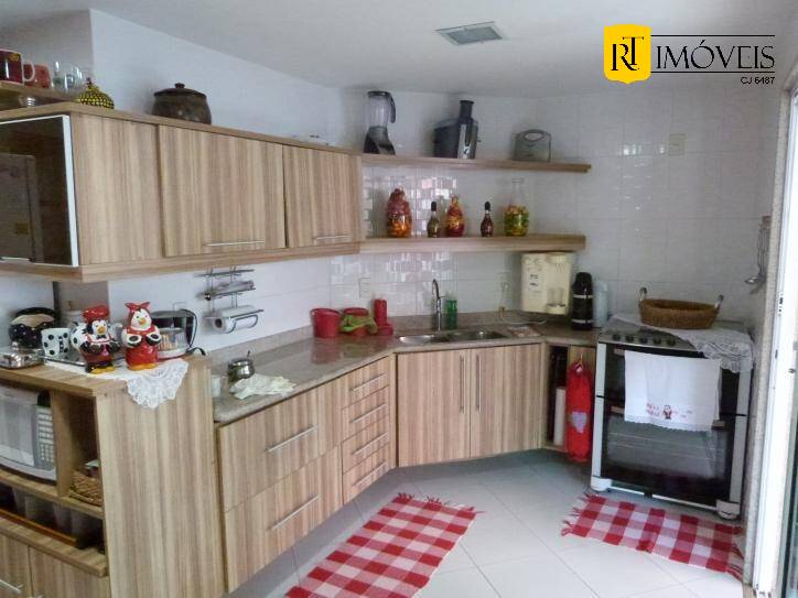 Casa de Condomínio para alugar com 7 quartos, 600m² - Foto 34