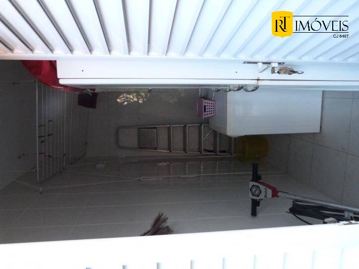 Casa de Condomínio para alugar com 7 quartos, 600m² - Foto 38