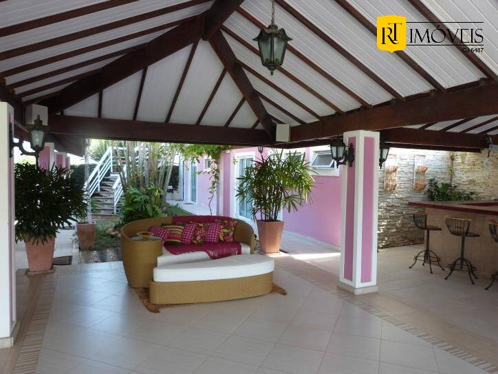 Casa de Condomínio para alugar com 7 quartos, 600m² - Foto 53