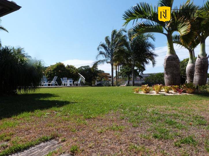 Casa de Condomínio para alugar com 7 quartos, 600m² - Foto 80